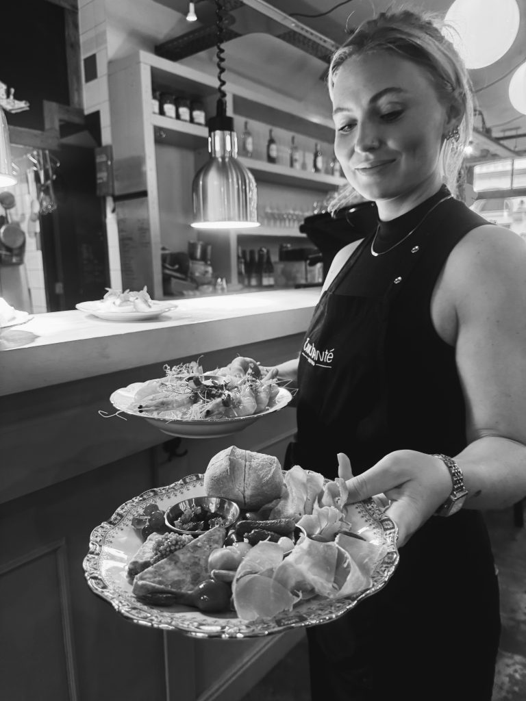 DCCD8D52-69C0-4542-B4C4-35911FC4F5B4