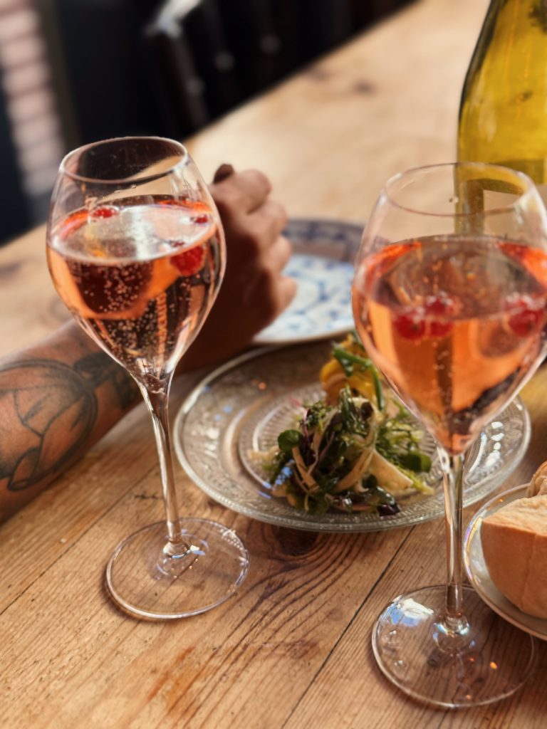 EF6154BC-66CF-4C58-85BA-F48DF08E8E01